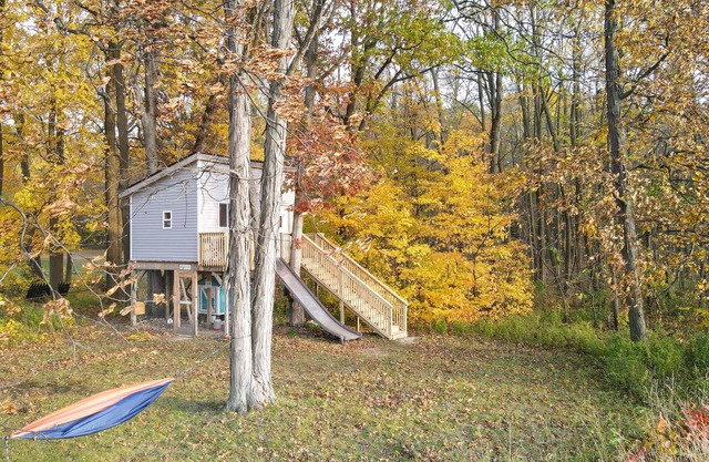 The Cozy Canopy