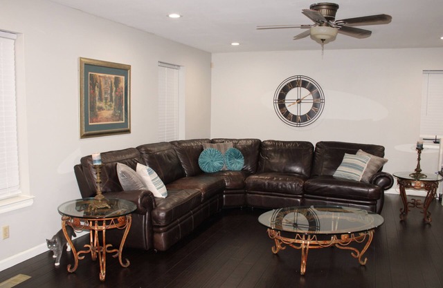 ✦ The Cozy MODERN Silvercreek RANCH HOME ✦