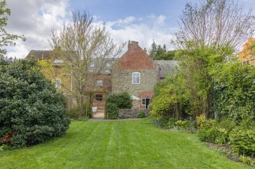 The Custodians House - Ludlow Castle