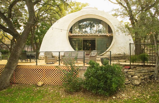 The DOME House ~An Iconic Stay on Lake Austin~