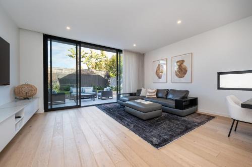 The Executive in Caulfield South