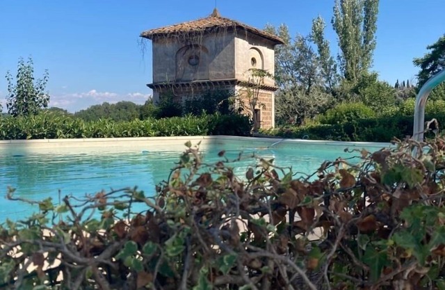 The Garden and the Mansion, private villa with exclusive Garden and pool.