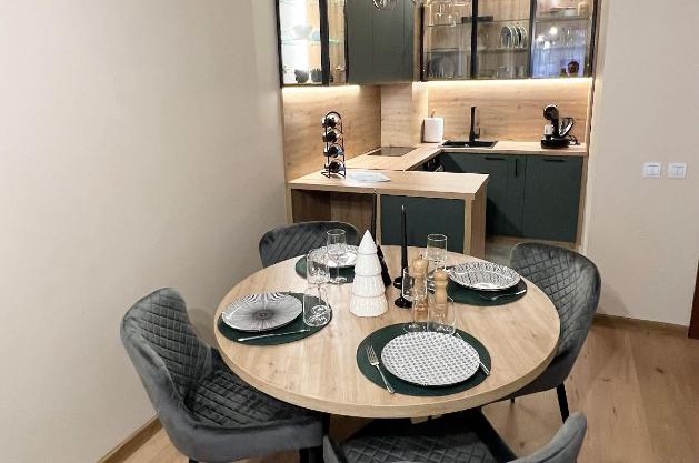 The Green apartment