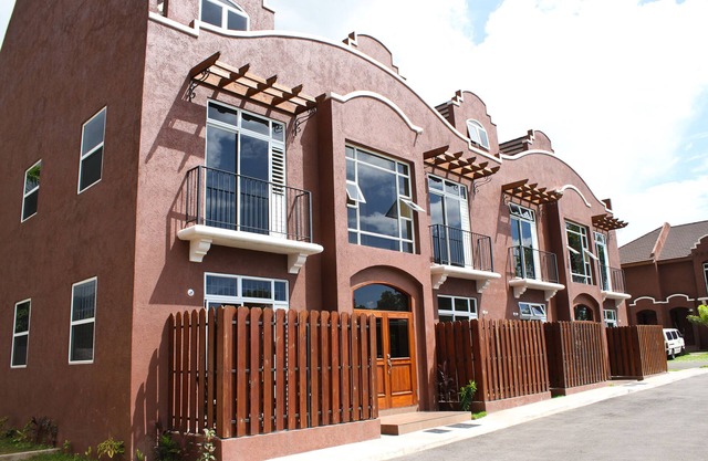 The Guest Apartments at Border Crossings
