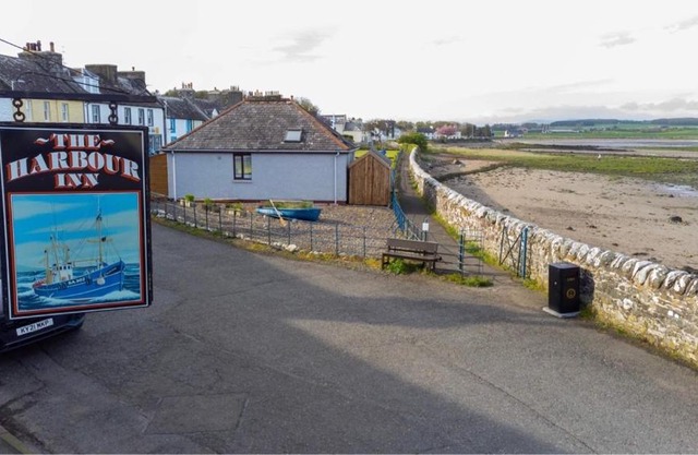 The Harbour Inn
