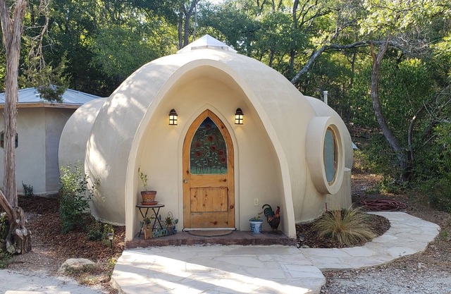 The Hill Country Dome with Hempcrete Bedroom on 9 Acres of Permaculture Land