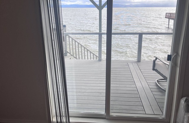 The Lakehouse Bungalow in Nice, CA