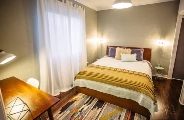 The Lincoln Street Cottage SANITIZED & SAFE!