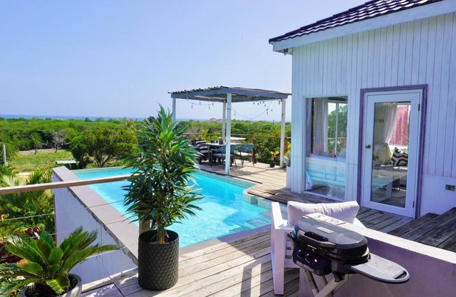 The Lush Coastline Villa | Two Pools | 3 BD