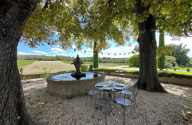 The Maison of Fountains – Château Barbebelle Vineyard-Rognes-Aix-en-Provence