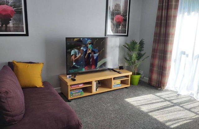 The Maltings-Old Door-Huku Kwetu-2 Bedroom-Fully-Serviced Apartment-Free Parking