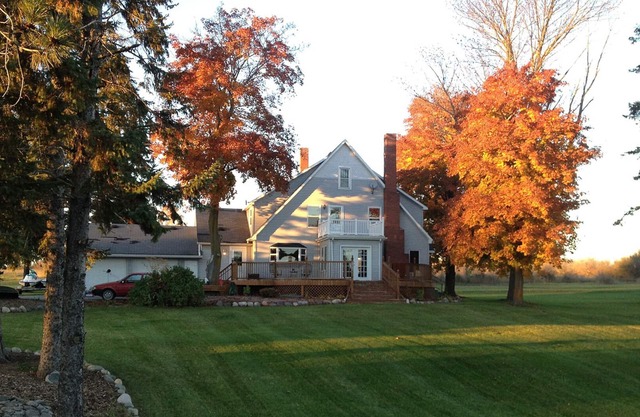 The Mill House, year around Country Home & Historic Grist mill w/2 Kayaks