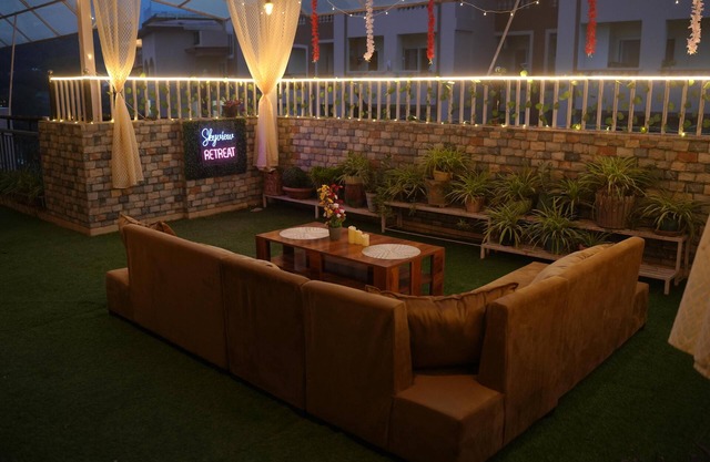 The Mussoorie Glow – Spacious 3BHK with Private Penthouse