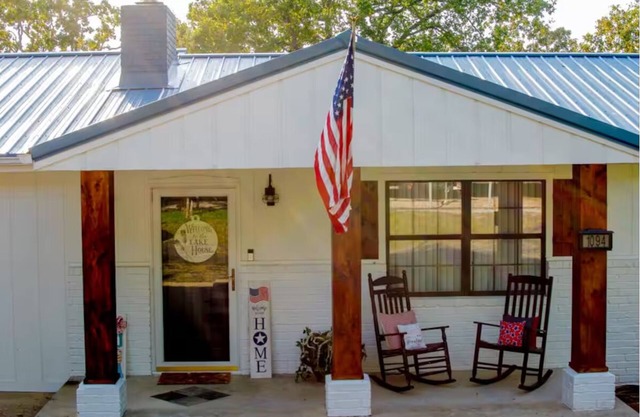 The Nest at Lake Norfork!