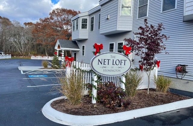 The Net Loft of Stonington “F”