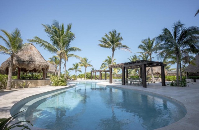 The Ocean Breeze Getaway at BocaMar