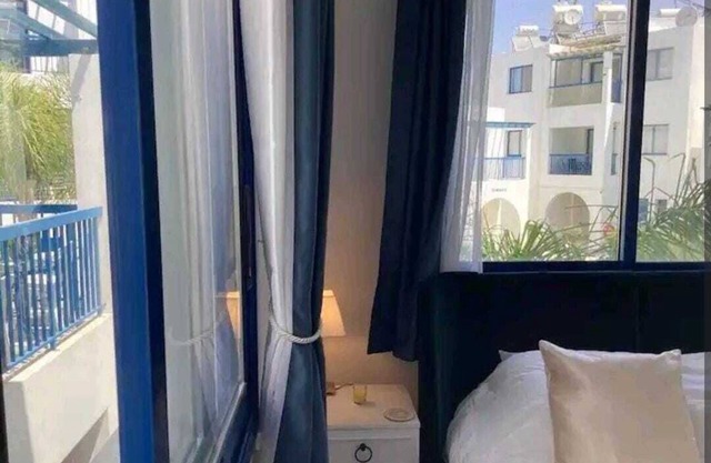 THE PAPHOS POOL VIEW APARTMENT