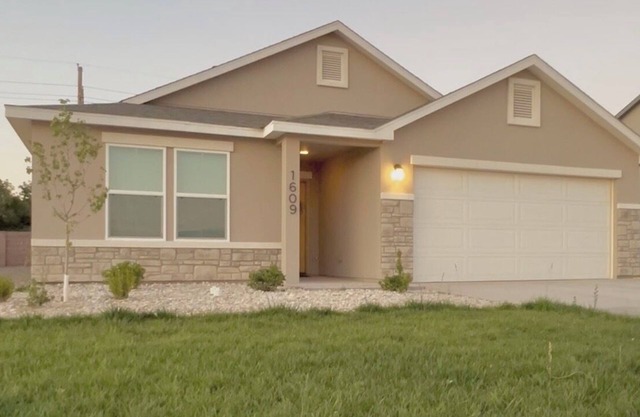 The paradise house in Roswell