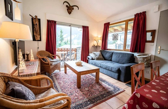 The Petit Bonheur Chalets - SMALL BONHEUR COTTLES - CHT79