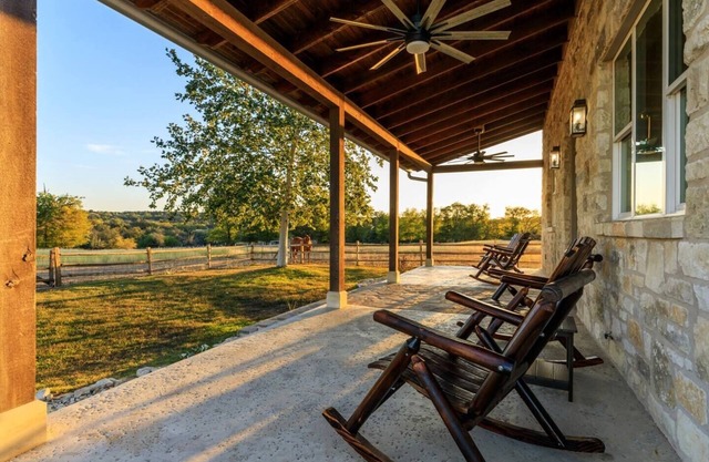The Ranch House @ TimberRose Ranch 3BR FBG hot tub