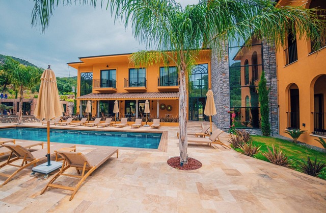 The Remote Hotel