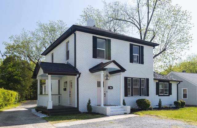 The RH Collection | King Beds | Sleeps 14