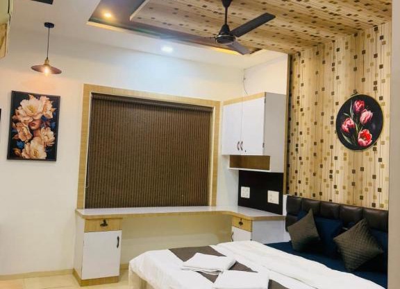 The Royal Luxor 3Bhk Villa