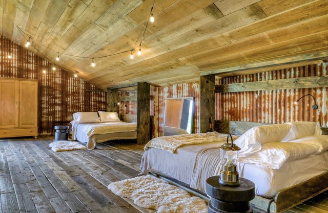 The Rustic Barn @ The NEST at Round Top 6mil to The Square