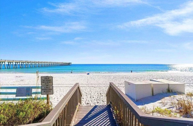 The Sea Turtle Inn Unit 1