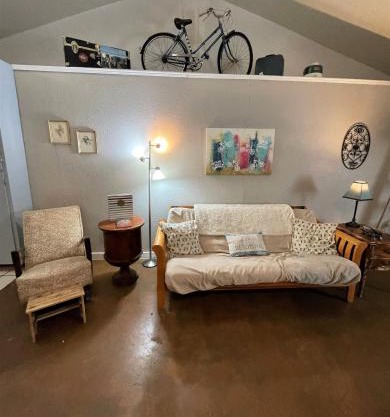 The Studio at Creekside Camp & Cabins