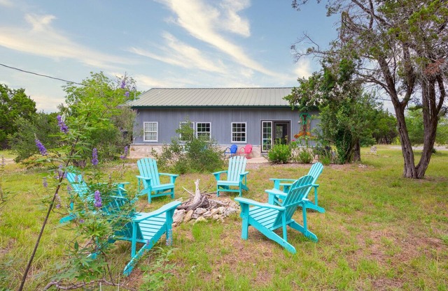 The Sugar Shack- country cabin with dark skies!