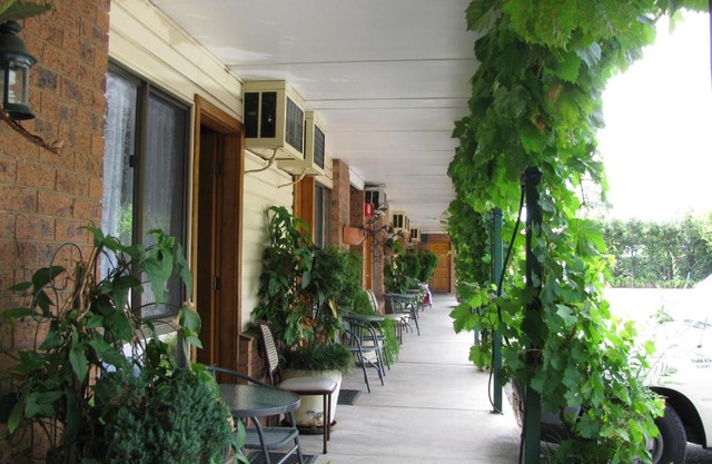 The Wayfarer Motel