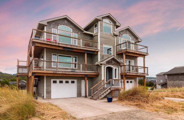 The Whaler #122 - Gorgeous views, 4 bedroom home across from beach