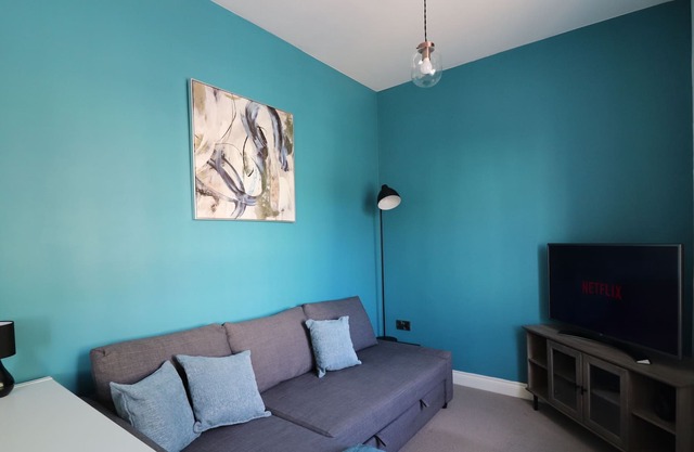 The Windsor Club - Apartment in Leamington Spa