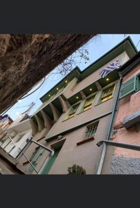 Theothea Suites