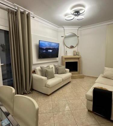 Thessaloniki, four seasons house