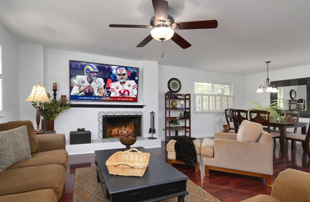 Thousand Oaks Paradise Pool Villa