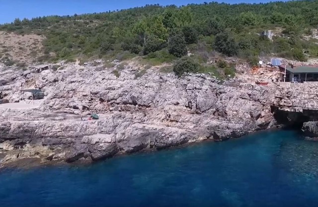Three bedroom apartment with terrace Čilipi, Dubrovnik (A-14097-a)