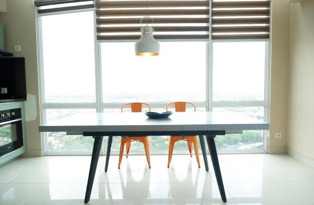 Time suite- Bizloft 1 Karawaci