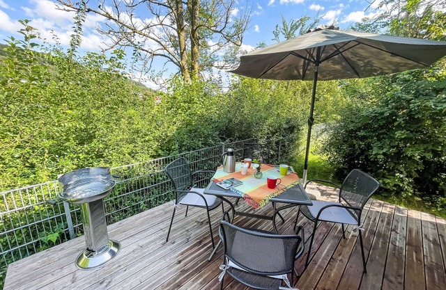 Tiny Haus Donaublick by Interhome