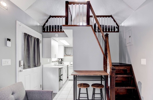 Tiny Home - Close to Weber State, Hill AFB, McKay Dee Hospital