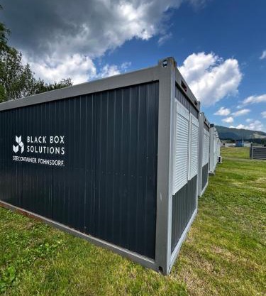 Tinyhome Spielberg -Glamping Container