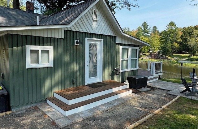 Tittabawassee Riverfront Cottage