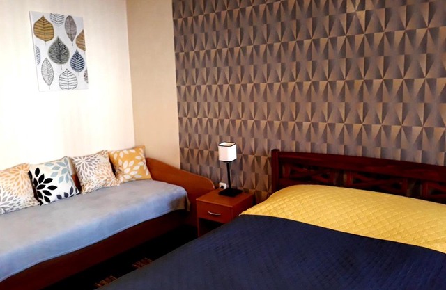 Town Center Studio Apartment