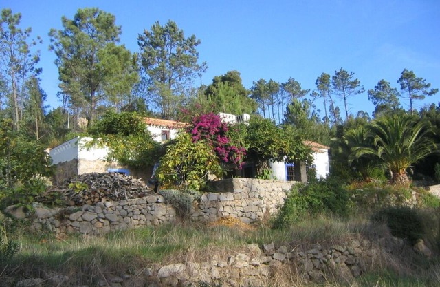 Traditional farm cottage with private pool in stunning and secluded location