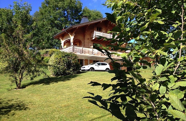 Traditional Haute-Savoie chalet near Lake Geneva. 10 sleeps