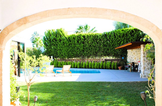 Traditional Rustic Villa,fully Airconditioned,WI-FI and private Swimming Pool