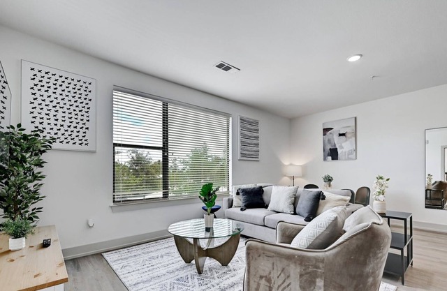 Tranquil 2BR/2BA Hill Country Retreat near Downtown Austin