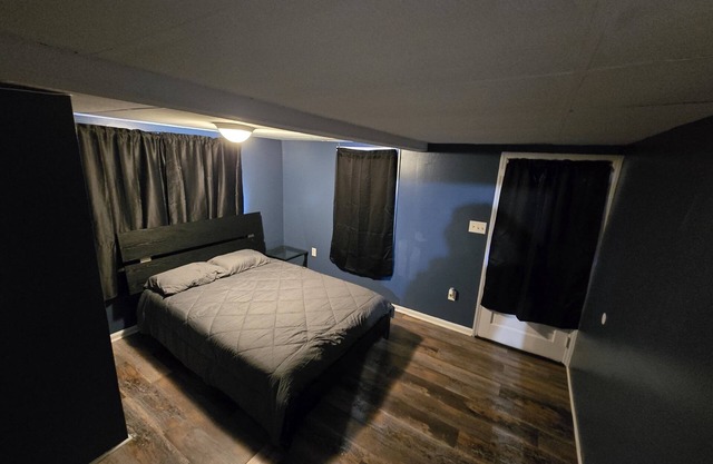 Tranquil 4-bedroom house with AC in Henderson