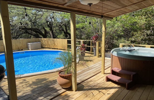 Tranquil Country Setting with Private Pool and Hot Tub